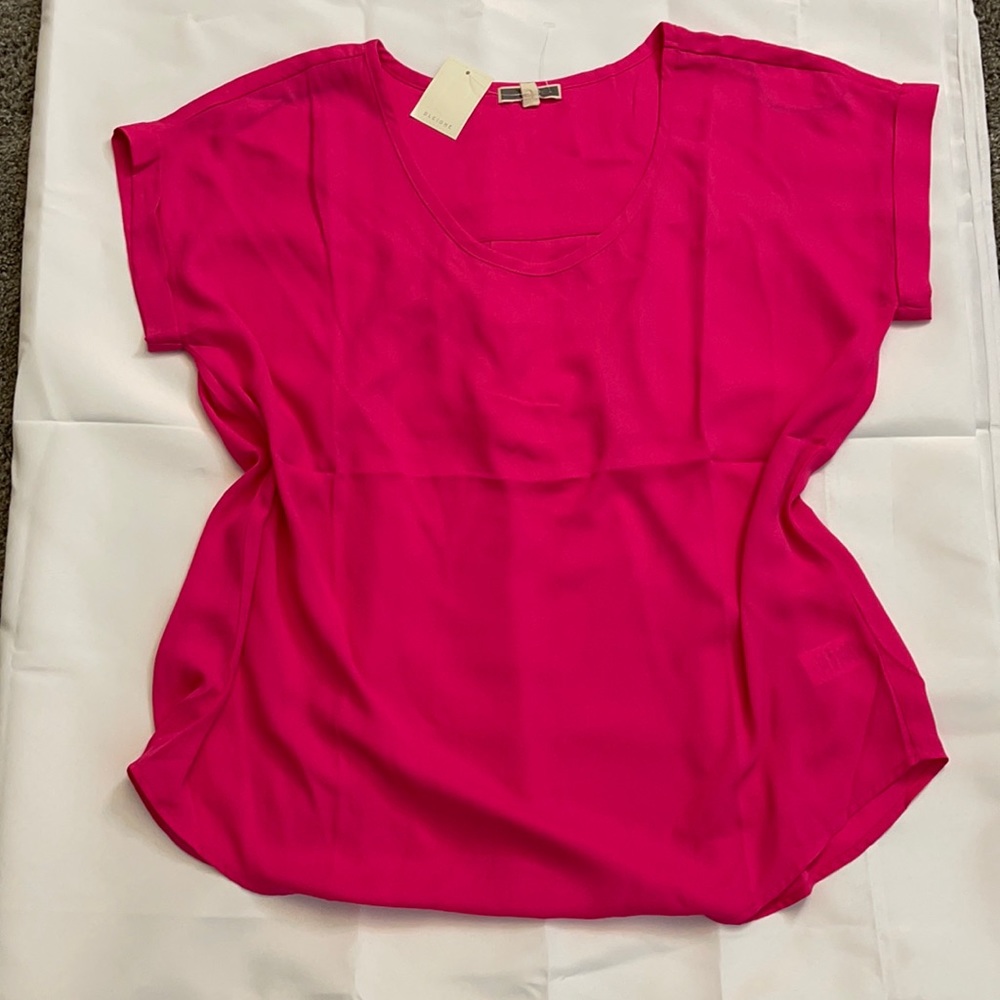 Women top